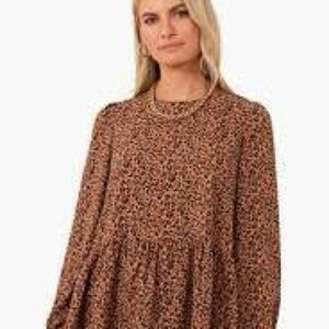 Tuckernuck leopard Carlotta Peplum Top